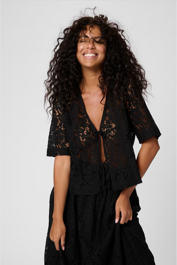 Nomi Bow Blouse