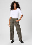 Leondra Jeans