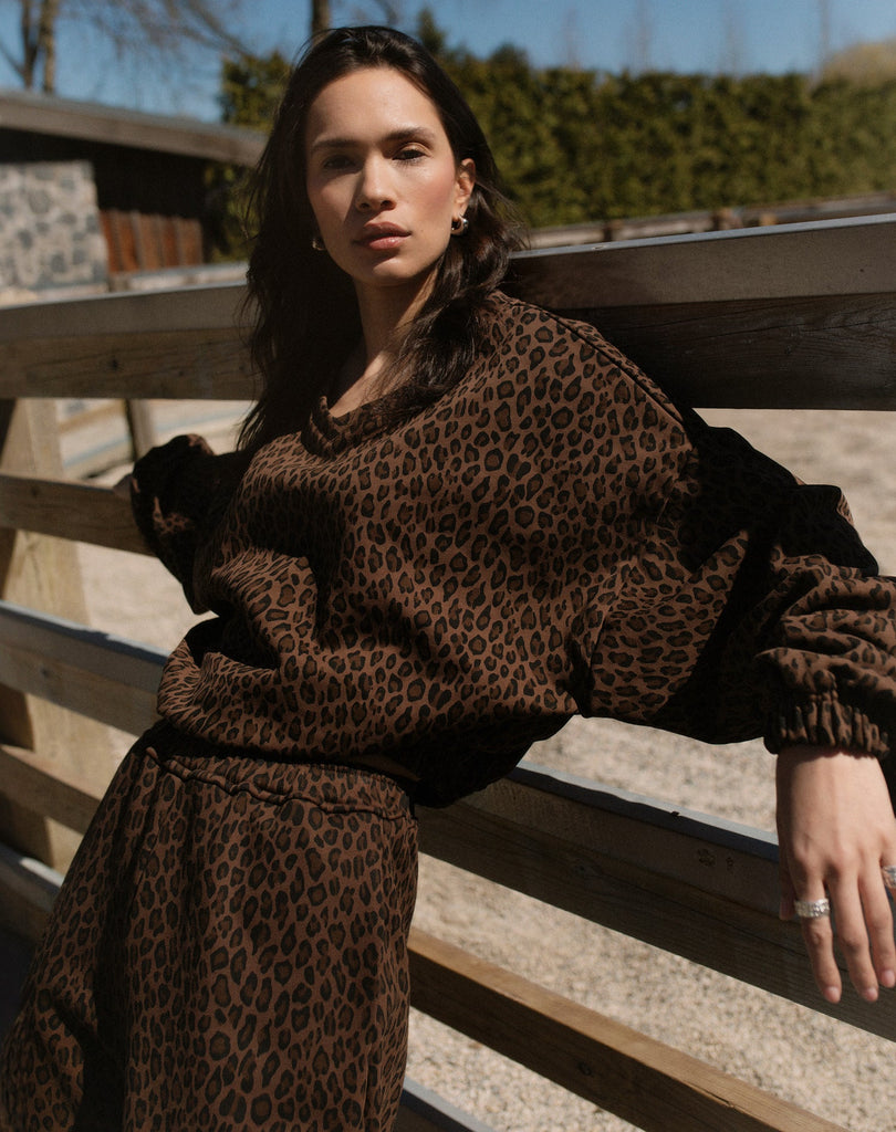 High V Oversized Crew